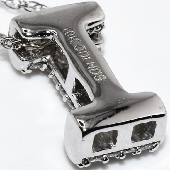 $1,800 10K Gold .25CT Natural White Diamond Cluster Letter "I" Slide Necklace - Picture 6 of 7